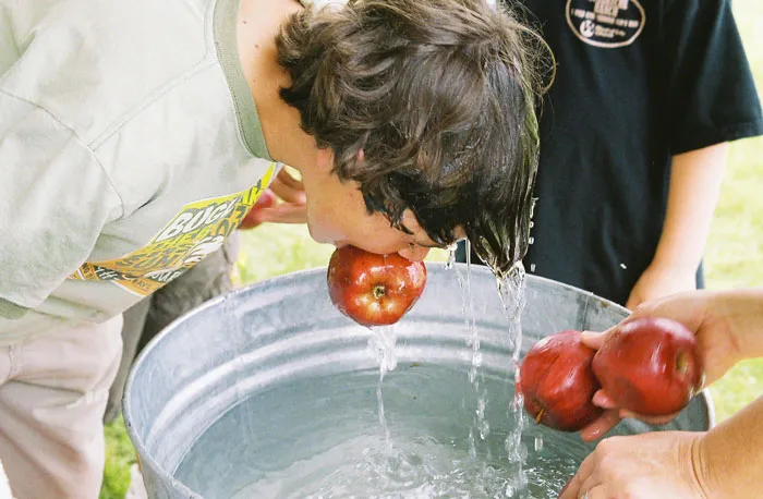 35 People Are Calling Out Popular Things They Find Disgusting