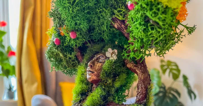 I Made This Mother Earth Terrarium, Inviting Nature Into Our Lives (7 Pics)