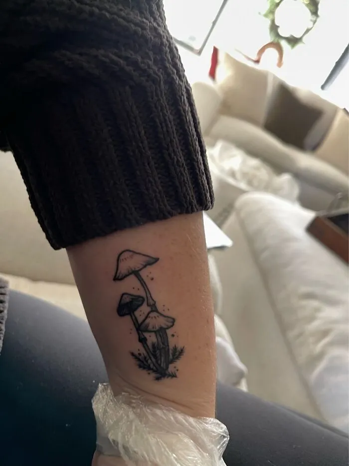 ¡Me hice estos pequeños hongos como una conexión con la naturaleza y mi amor por todas las cosas de fantasía!