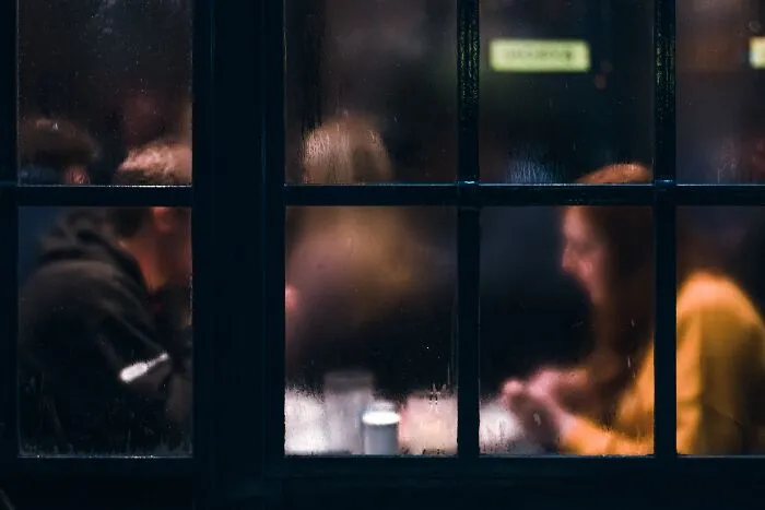 30 Of The Worst Dates Ever, As Per Servers Who Witnessed Them