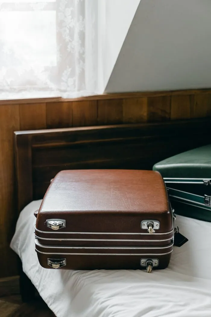 40 Strange And Juicy Family Secrets People Uncovered