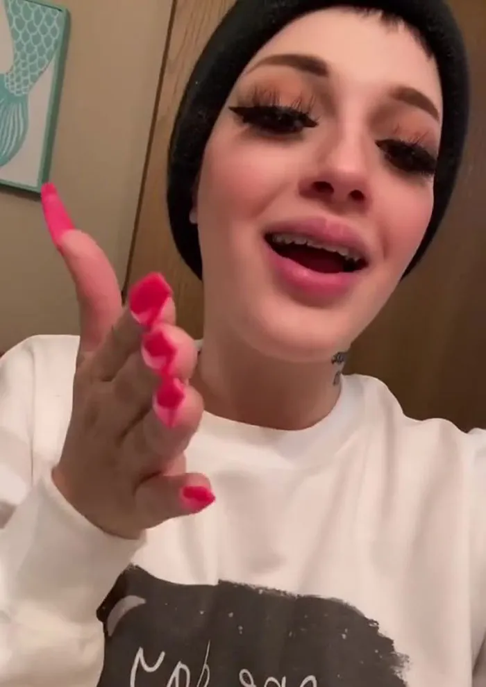 20 Señales de alarma bastante obvias que la gente no supo ver en sus relaciones, compartidas en TikTok