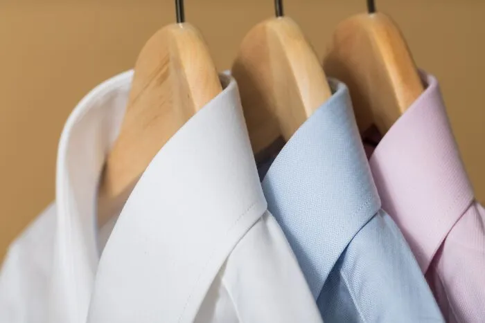 20 Empleados comparten los ridículos códigos de vestimenta en el trabajo que tuvieron que cumplir