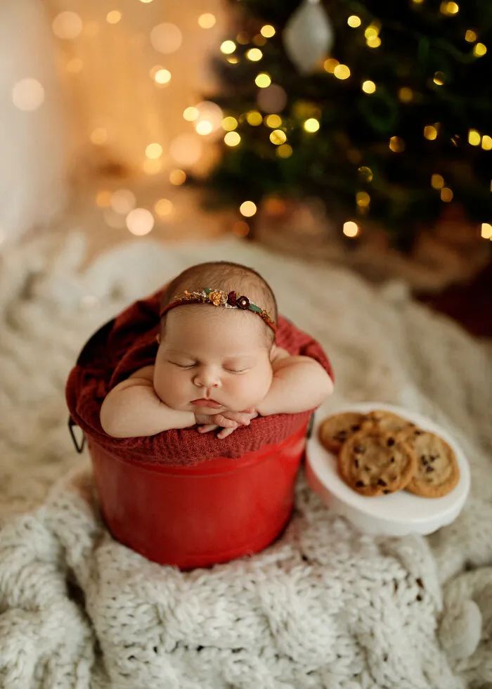 I Photograph Newborn Babies (10 Pics)