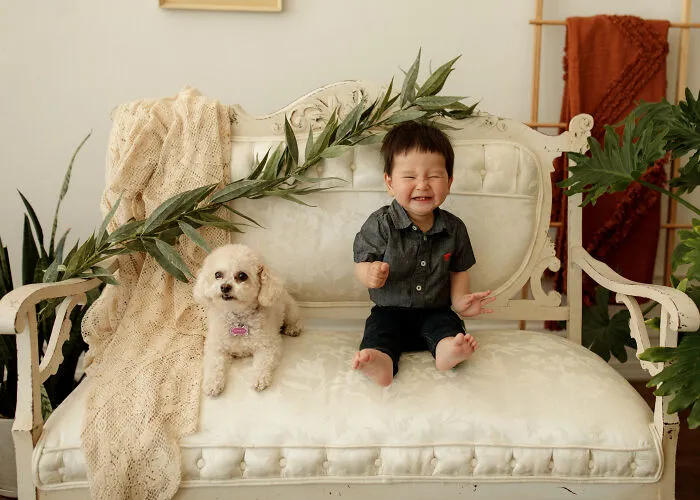 I Love It When Families Bring Their Pups To Their Photo Sessions And Here Are 18 Photographs I Took