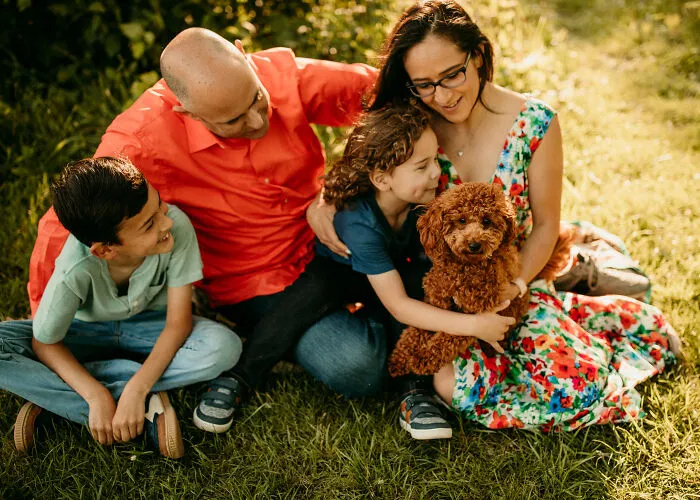 I Love It When Families Bring Their Pups To Their Photo Sessions And Here Are 18 Photographs I Took