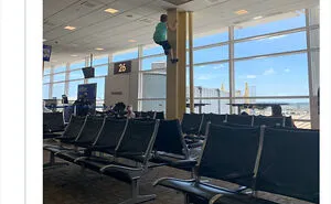 This Instagram Gathers Bizarre Images That Prove Passengers From Hell Exist (35 New Pics)