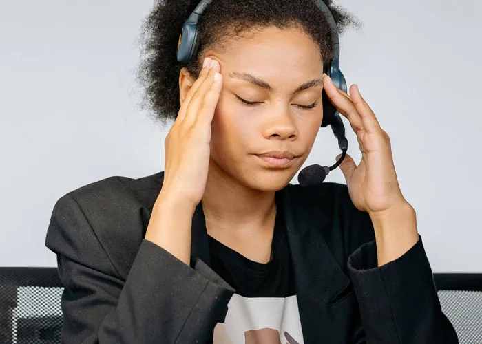 911 Operators Share The Dumbest Non-Emergency Calls They've Ever Received