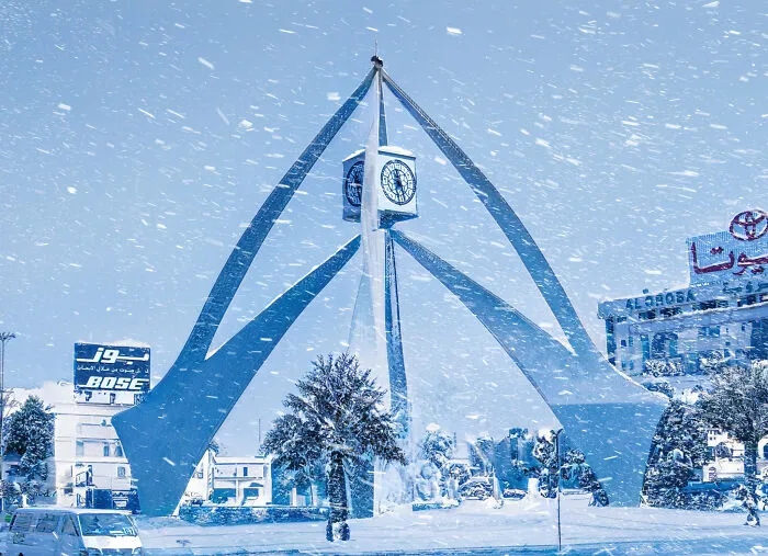 Clock Tower, Diera