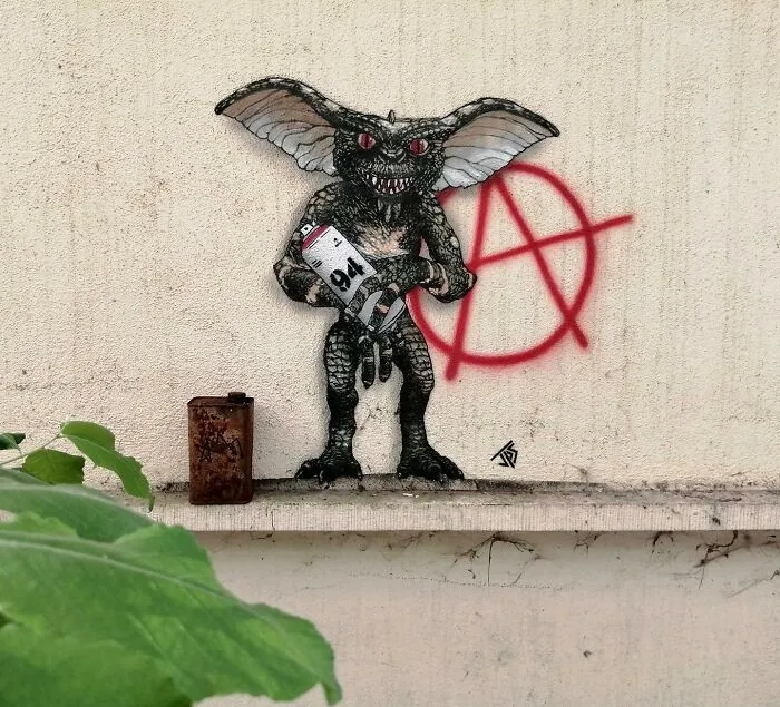 Este artista hace que las calles vuelvan a ser divertidas creando grafitis que interactúan con su entorno (30 nuevas fotos)