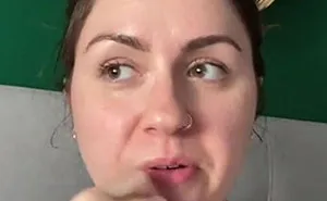 Woman On TikTok Calls Out Airbnb Tenant's Entitlement When She Realizes That She Has To Do Chores Despite $125 Cleaning Fee