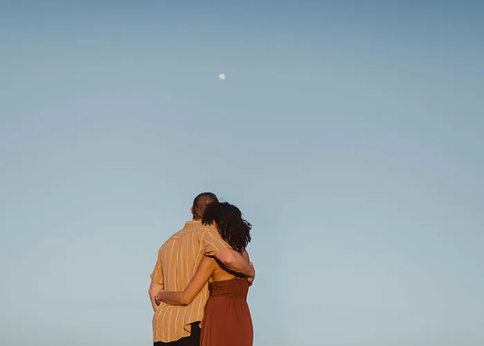 "Mujeres que no se casaron ni tuvieron hijos, ¿qué es lo que están haciendo en su lugar?”: 20 mujeres responden honestamente
