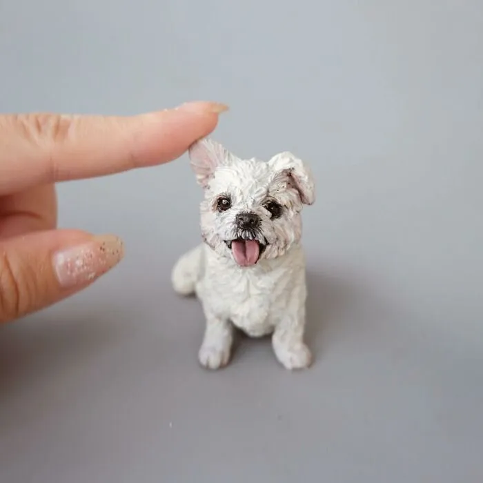 70 Tiny Animal Sculptures That I Created From Clay