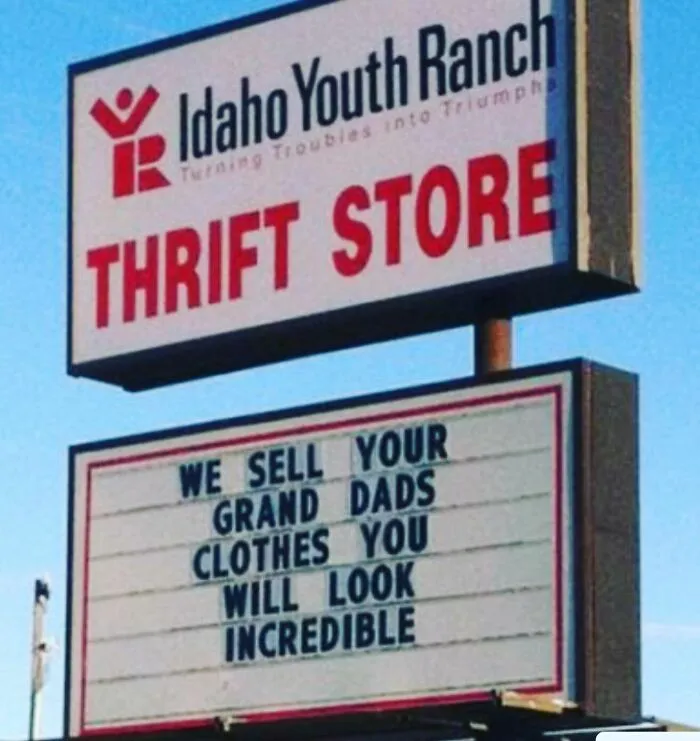 40 Of The Best Pics From This Instagram Account That Is Dedicated To The Most Random, Absurd Or Ridiculous Signs