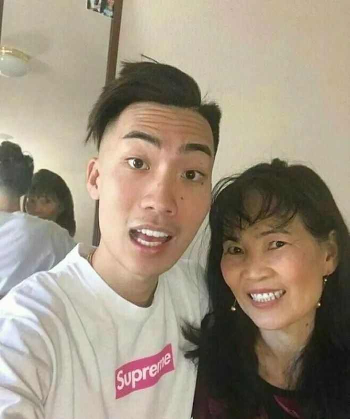 35 De las mejores y más inquietantes imágenes de la cuenta de Instagram "Cursed Image Dealer"