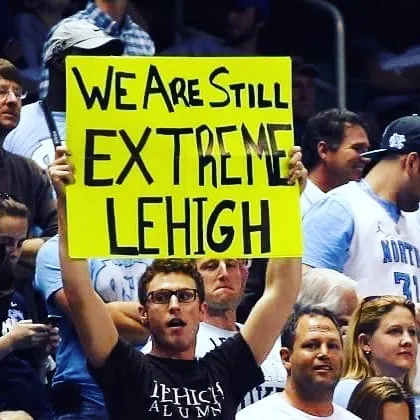 40 Of The Best Pics From This Instagram Account That Is Dedicated To The Most Random, Absurd Or Ridiculous Signs