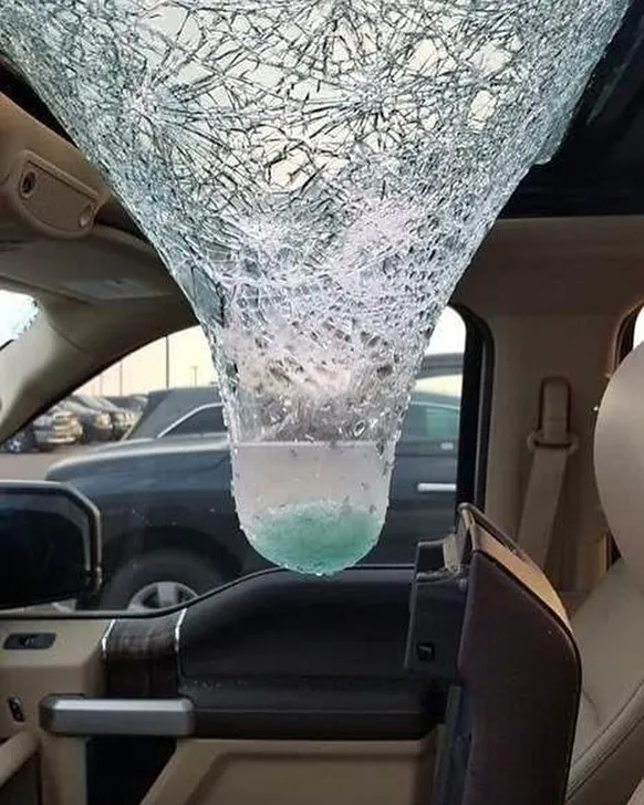 35 De las mejores y más inquietantes imágenes de la cuenta de Instagram "Cursed Image Dealer"
