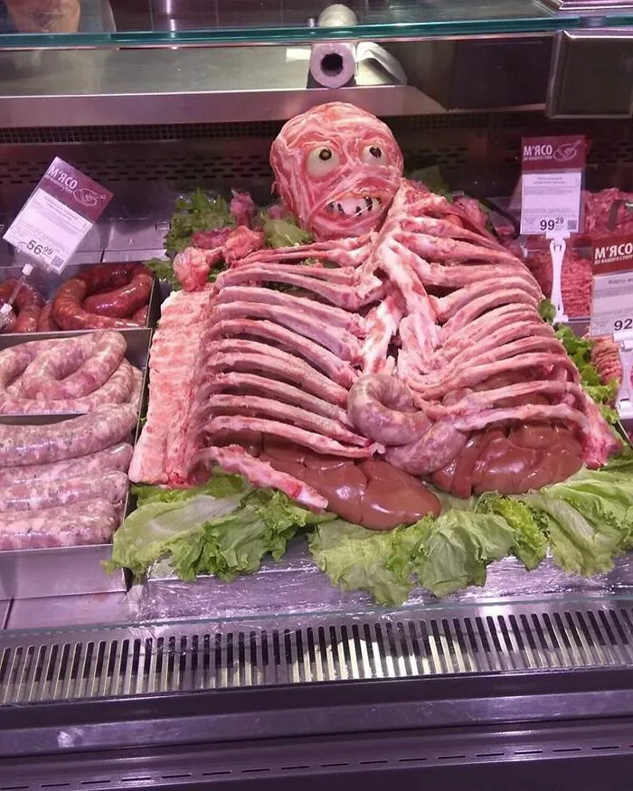 35 De las mejores y más inquietantes imágenes de la cuenta de Instagram "Cursed Image Dealer"
