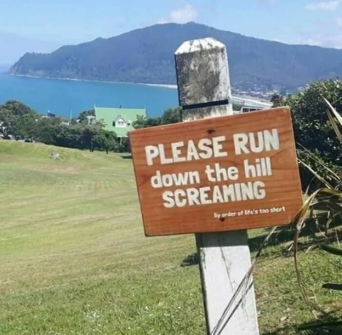 "You Are Being Rescued, Do Not Resist": 40 Of The Best Ominous Positivity Posts From This Online Page
