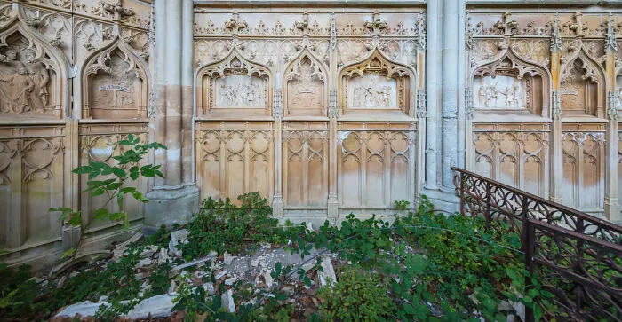 My Journey Into The "Violin Angel Chapel" (13 Pics)