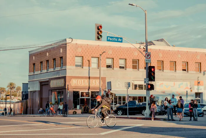 Dreamy Los Angeles: 28 Pictures Of Streets And Art Deco Buildings That I Took