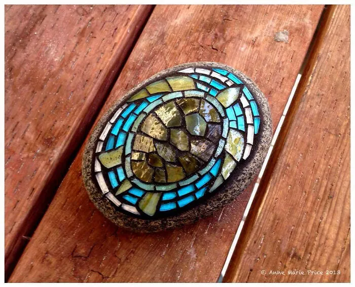 30 Times I Created Mosaic Art Using Upcycled Surfboards And Other Things