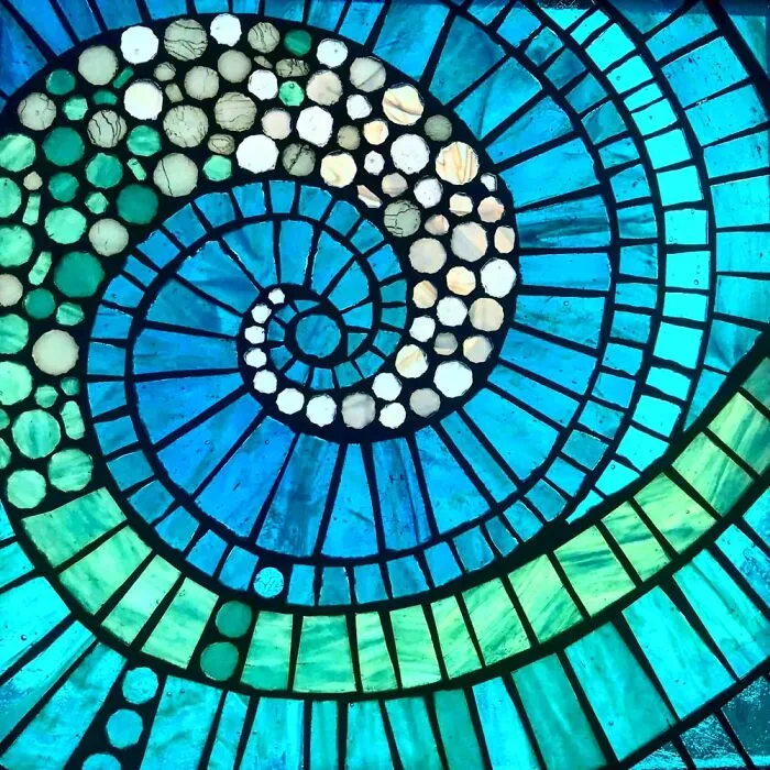 30 Times I Created Mosaic Art Using Upcycled Surfboards And Other Things