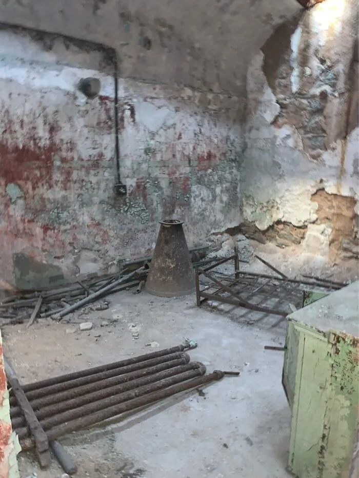I Visited The Eastern State Penitentiary And Took Some Pictures