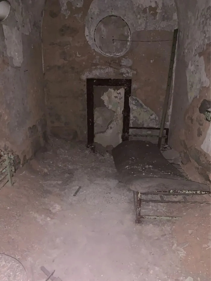 I Visited The Eastern State Penitentiary And Took Some Pictures