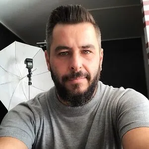 Dimitris Evlampidis