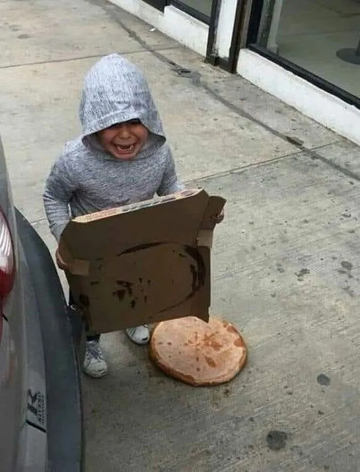 45 Imágenes muy divertidas de la página "Niños en apuros"