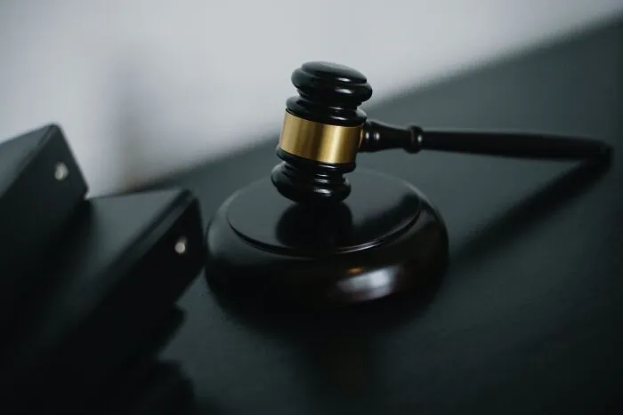 35 Of The Most Memorable Moments In Court That These Lawyers Can Recall