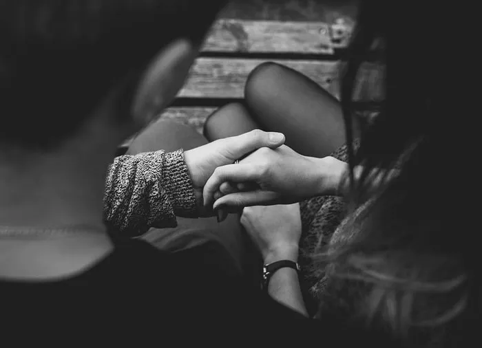 30 People Share Their Heartbreaking Love Bombing Experiences So That You Know What Red Flags To Look Out For