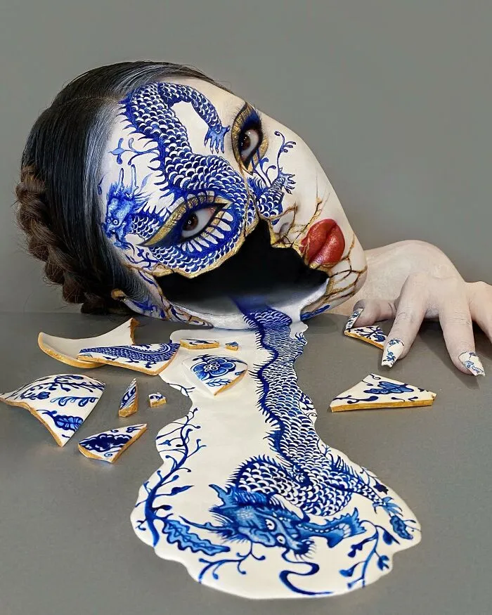 Extraordinary Makeup: 30 Optical Illusion Looks By This Artist (New Pics)