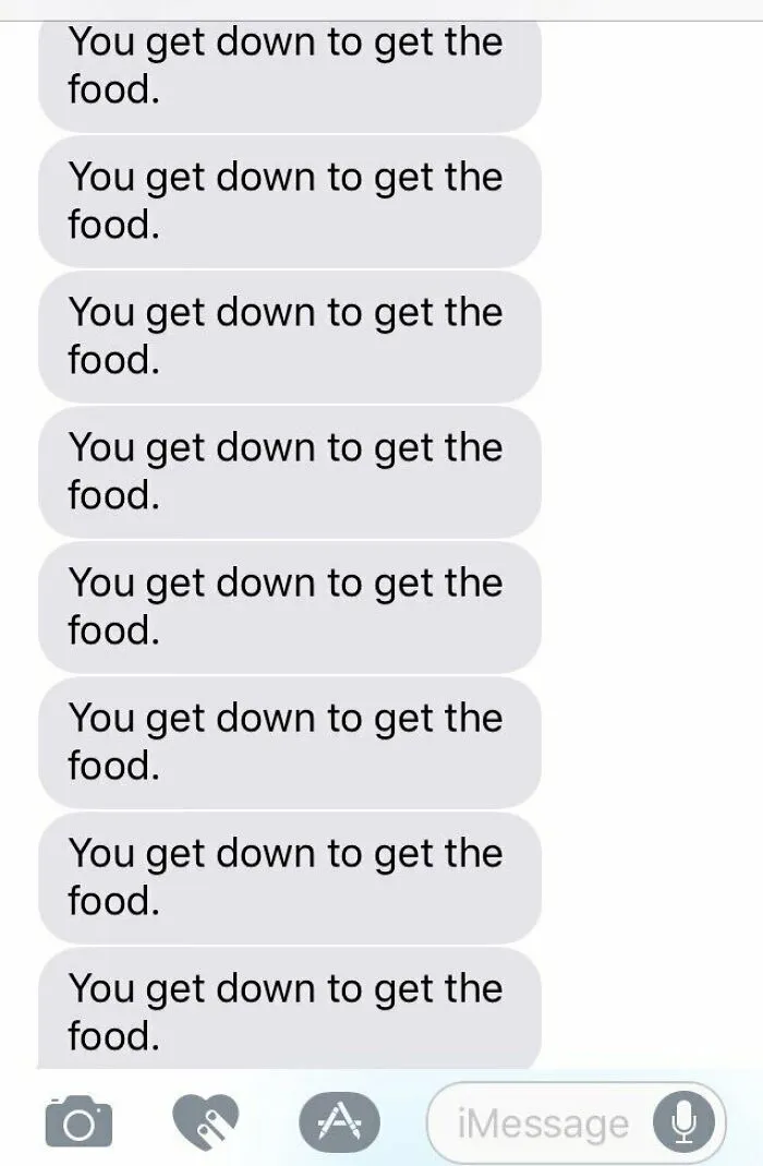 35 Texts From Food Delivery Workers That Might Make You Laugh