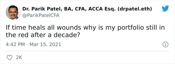 Tweet from Parik Patel questioning why a portfolio remains in the red, showcasing dark humor.