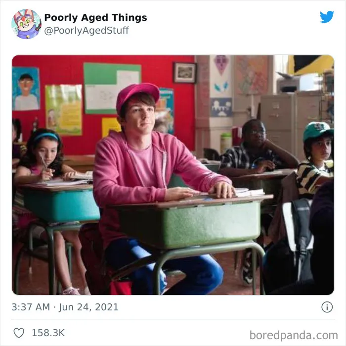 30 Things That Aged So Poorly, People Just Cringe At Them Now, As Shared On This Twitter Page (New Pics)