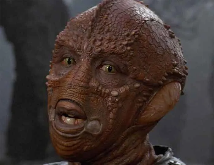 Enemy Mine (1985)