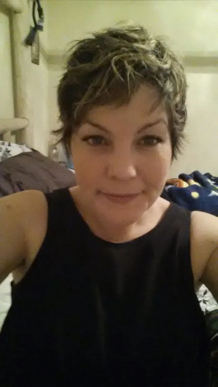 Picture Is 7 Years Old,  But I Still Show It To Stylists When I Want A Great Pixie Cut