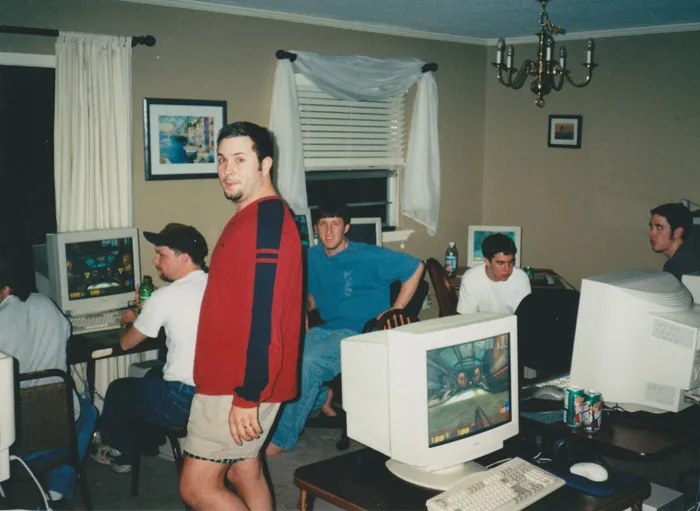 Bringing Your Computer To A Friend's House To Play Multiplayer