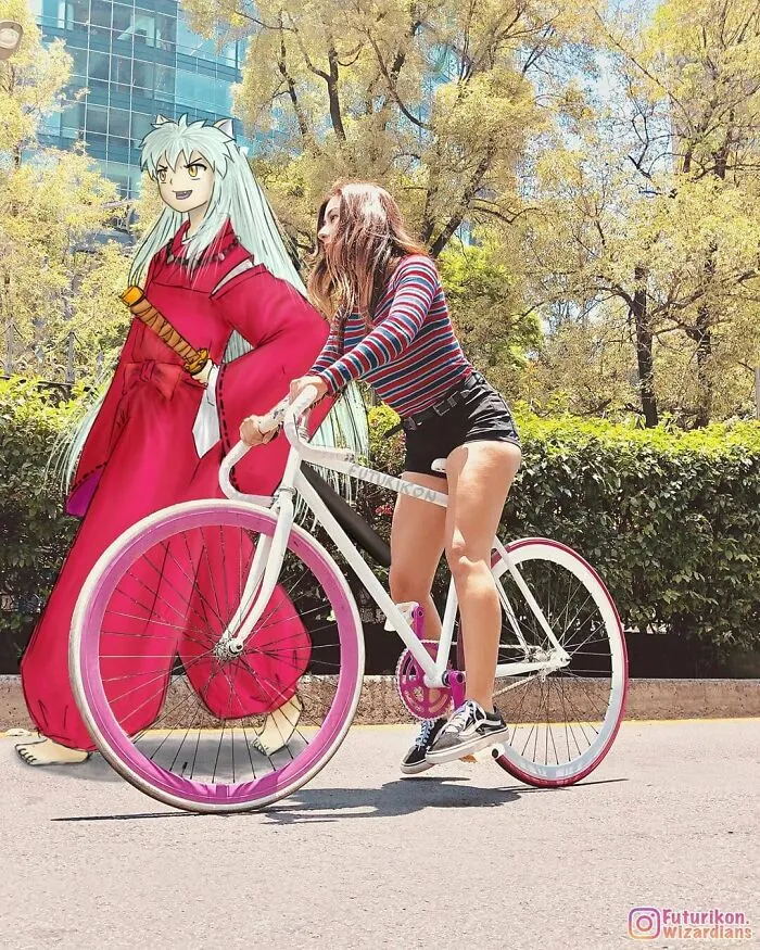 I Draw And Insert Fictional Characters Into Random Photos I Find On Instagram (30 Pics)