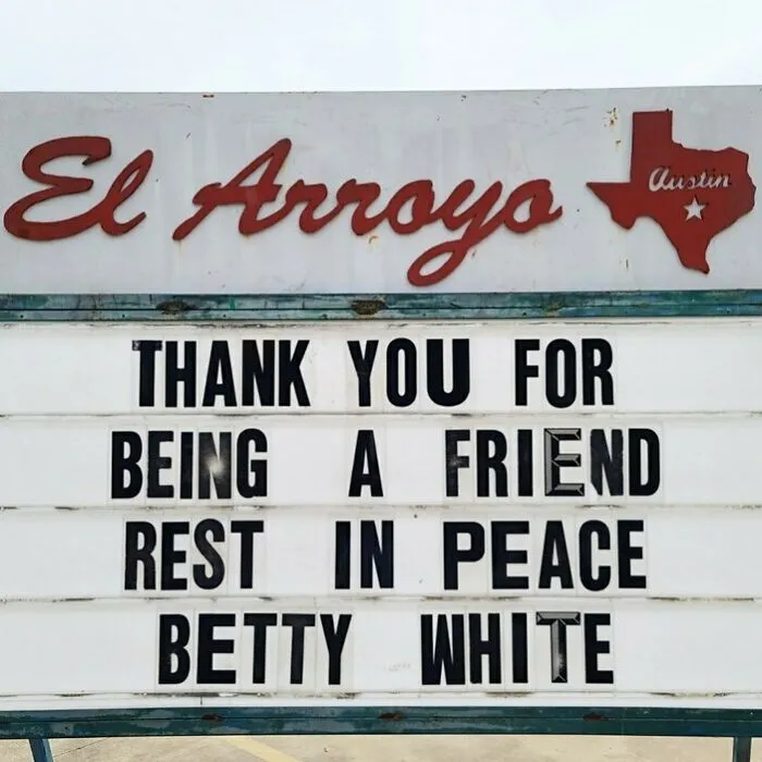This Restaurant Has The Most Hilarious Signs Ever (40 New Pics)