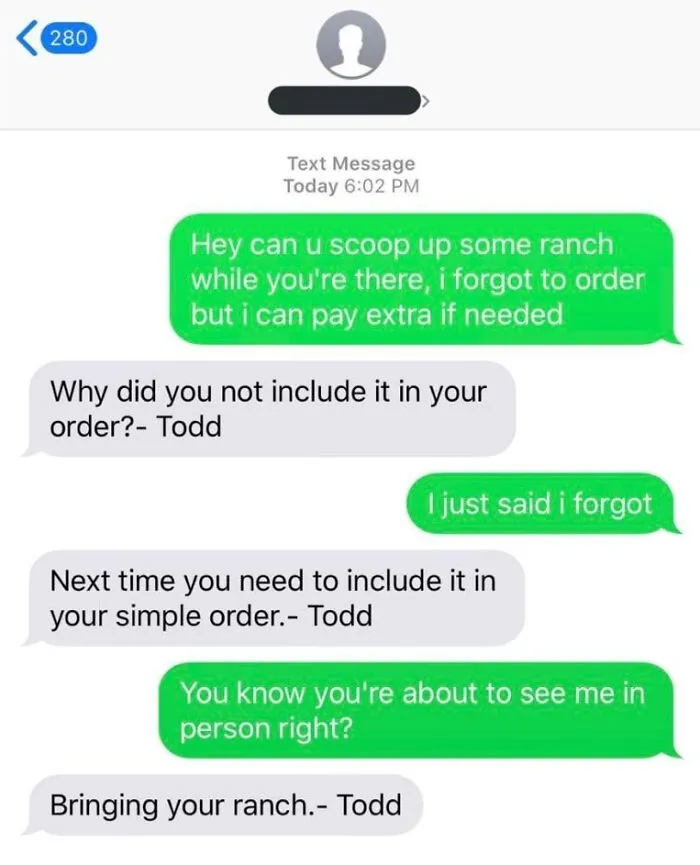 35 Texts From Food Delivery Workers That Might Make You Laugh