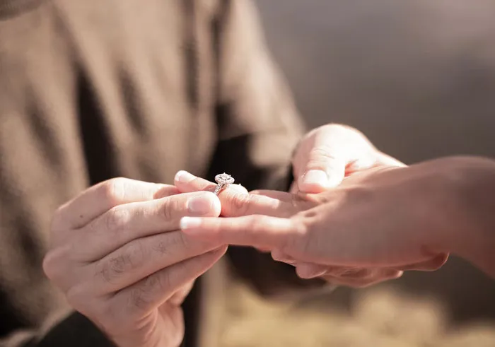 "¿Qué es algo que tu pareja no sabe?": 25 personas respondieron