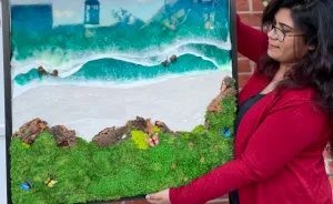 I Made These Beach-And-Lake-Inspired Wall Art Pieces With Preserved Moss
