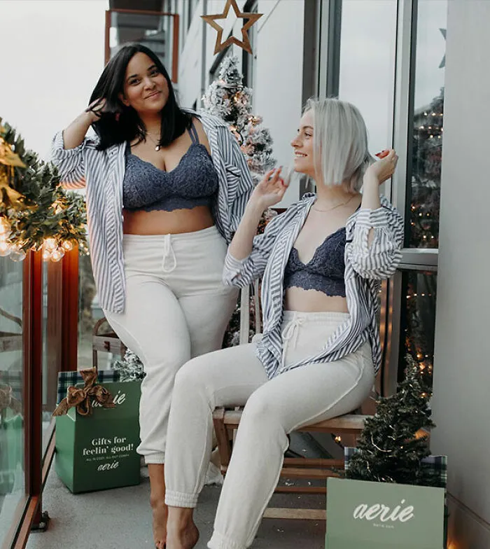 “Estilo, no talla”: Estas dos amigas muestran cómo se ve el mismo atuendo en diferentes tipos de cuerpos (30 imágenes nuevas)