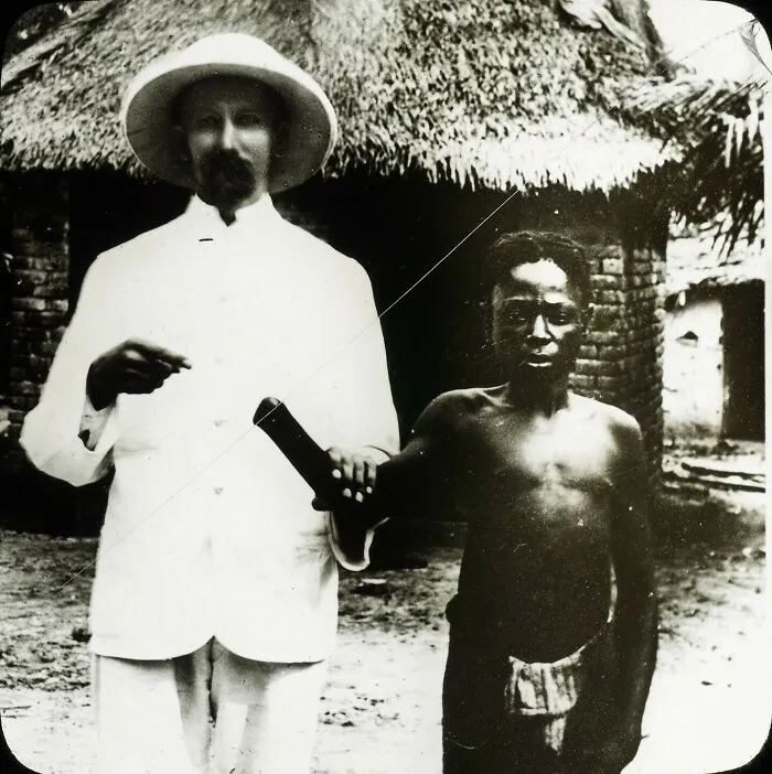 Esta página de Instagram está dedicada a la historia de la "gente corriente" y aquí tienes 16 de las mejores fotos