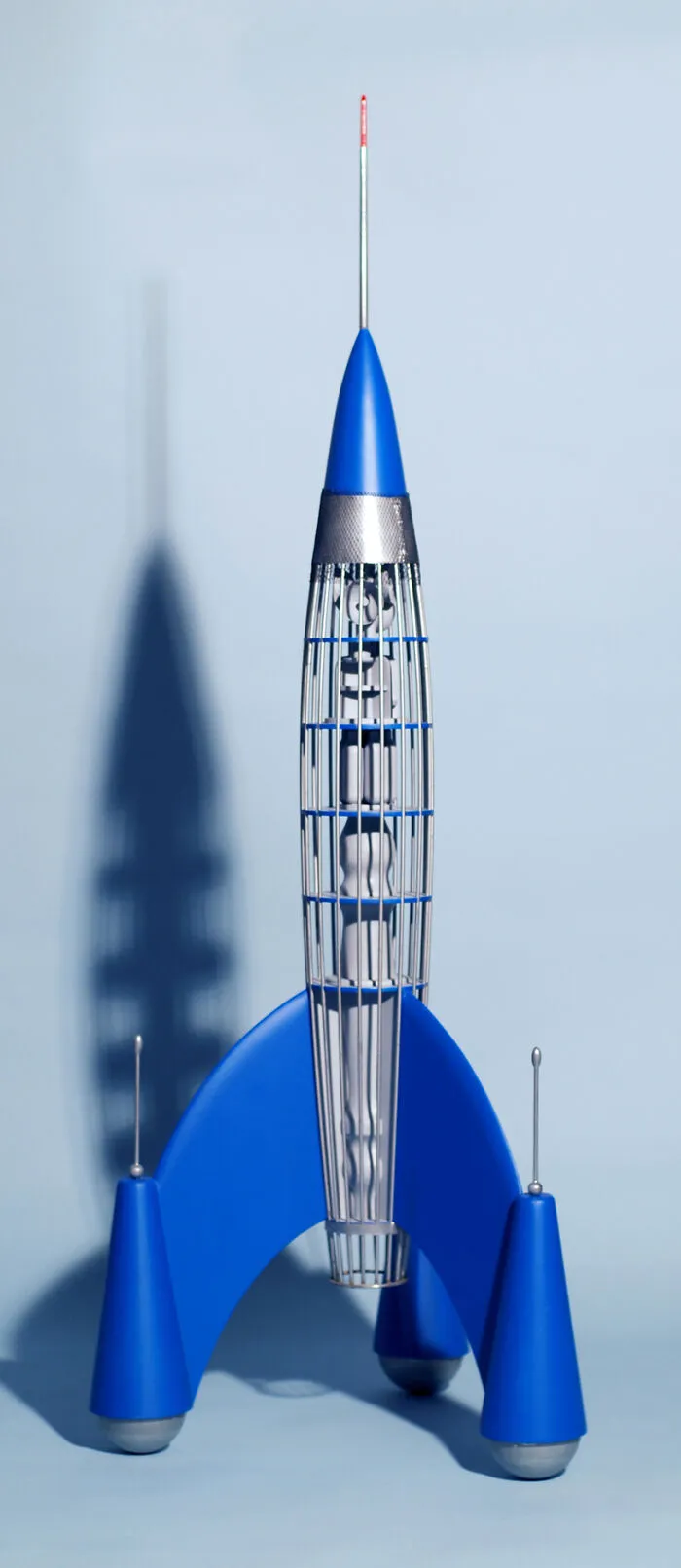 I Created A Series Of Fantasy Model Rockets Made From Waste Found In The Empty Streets (13 Pics)