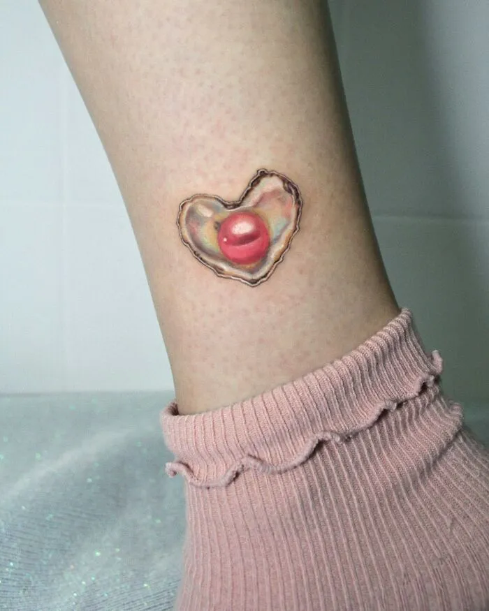People Go To This Artist For "Permanent Jewelry" Tattoos (40 Pics)