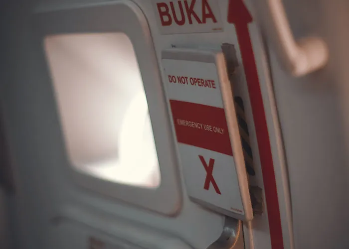 People Who Work In The Airline Industry Share 30 Things Everyone Should Know About Flying